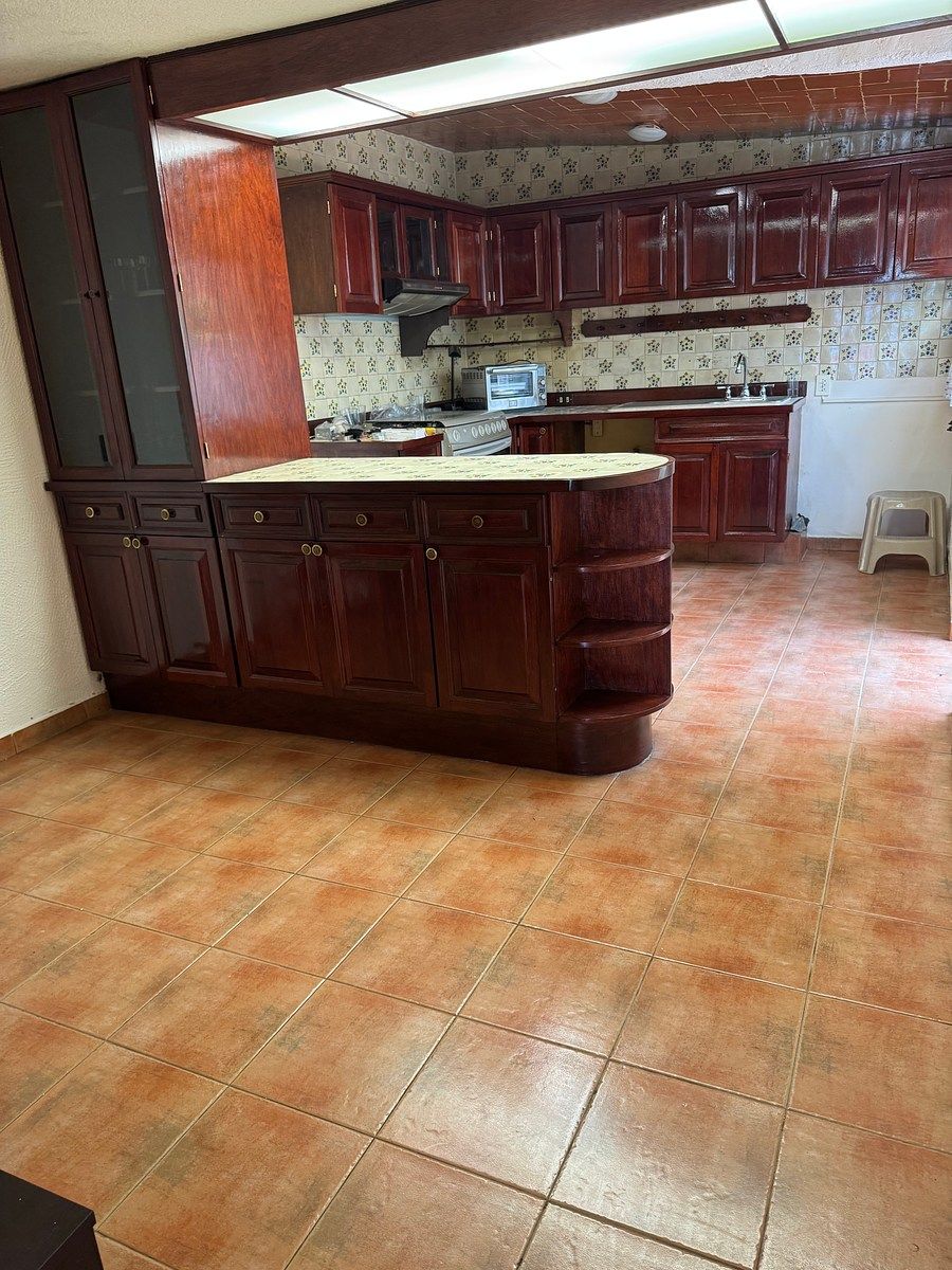 Casa em condomínio fechado em Santa Cruz del Monte, Naucalpan de Juárez, foto 4 de 27