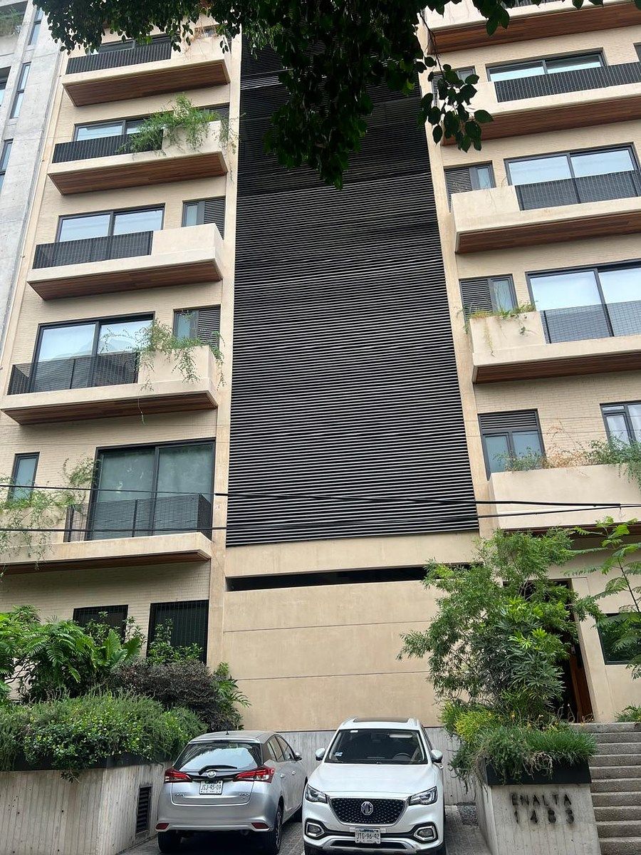 APARTAMENTO À VENDA EM COLOMOS PROVIDENCIA, foto 1 de 15
