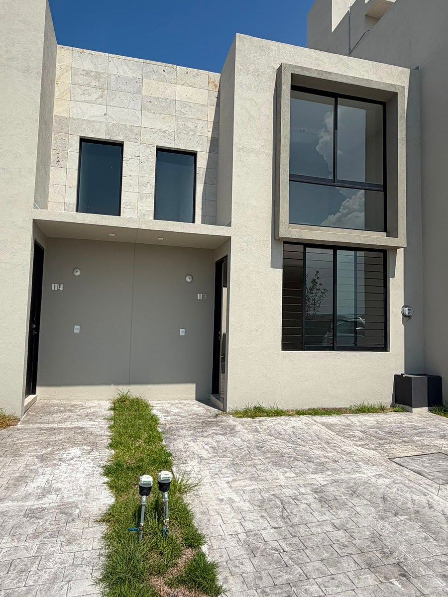 CASA NUEVA EN RENTA LOMAS DEL CENTINELA ALTIKA 500, foto 1 de 17