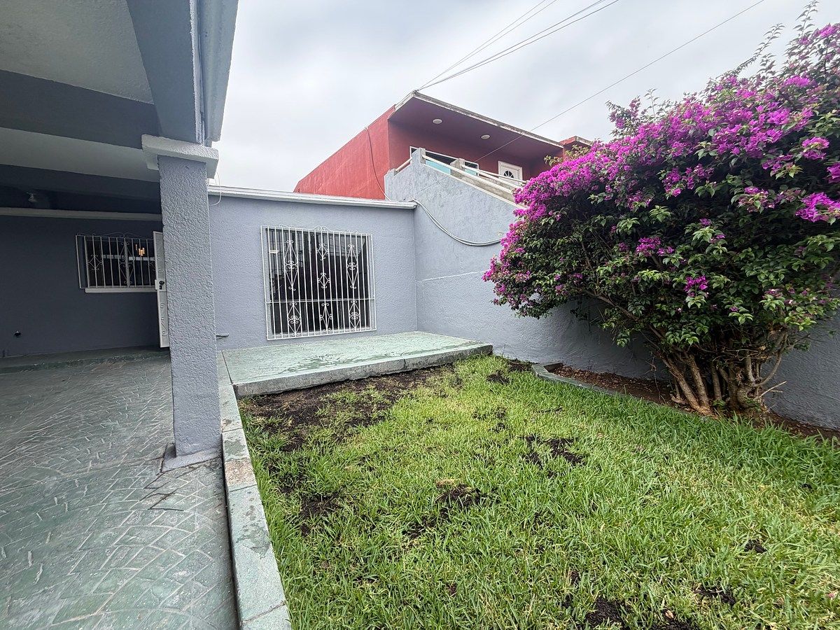 House in El Mirador, Tijuana, photo 4 of 26