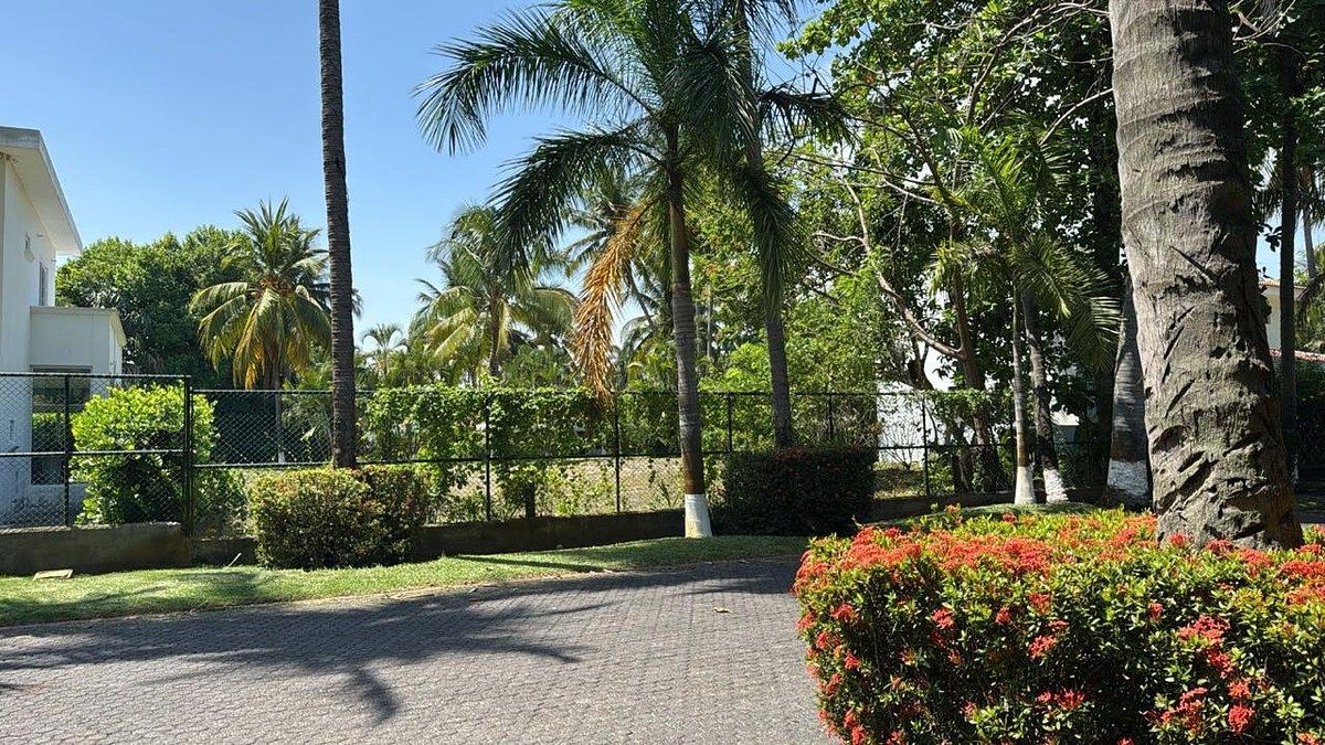 Terreno en Puerto San José, foto 5 de 5
