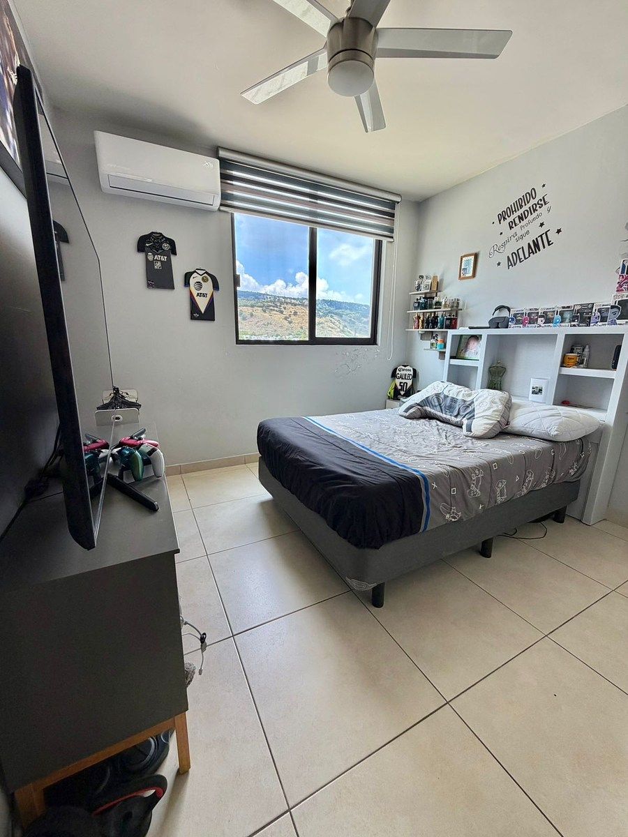 House in Gated Community in Bosques Santa Anita, Tlajomulco de Zúñiga, photo 12 of 17