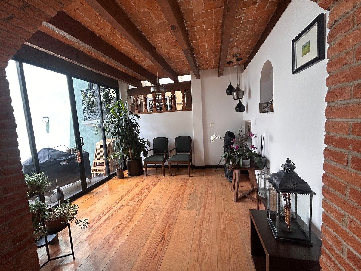 CASA PARA ALUGAR QUE VALE A PENA CONHECER, foto 1 de 18