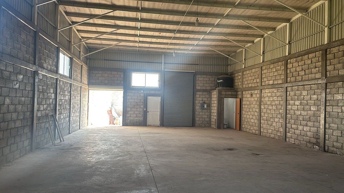 RENTA DE BODEGA EN CORREGIDORA, foto 1 de 4