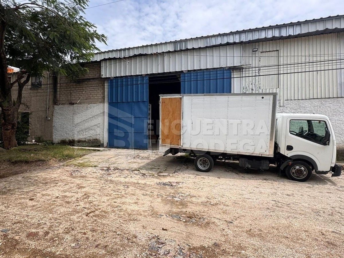 Armazém para alugar a apenas 3 quarteirões do Periférico – Tlaquepaque, foto 1 de 7