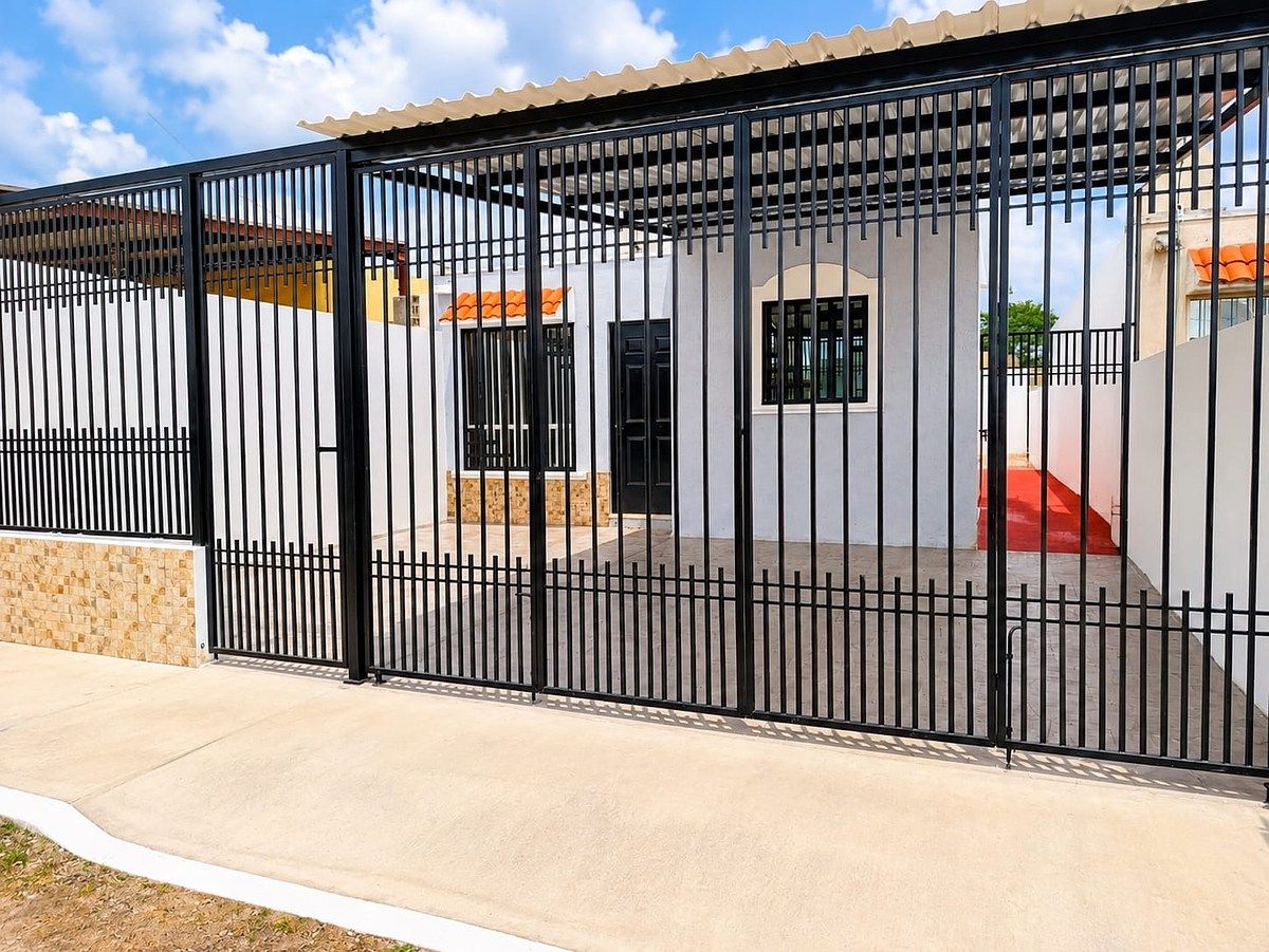 Venta Casa Juan Pablo ll, foto 1 de 9