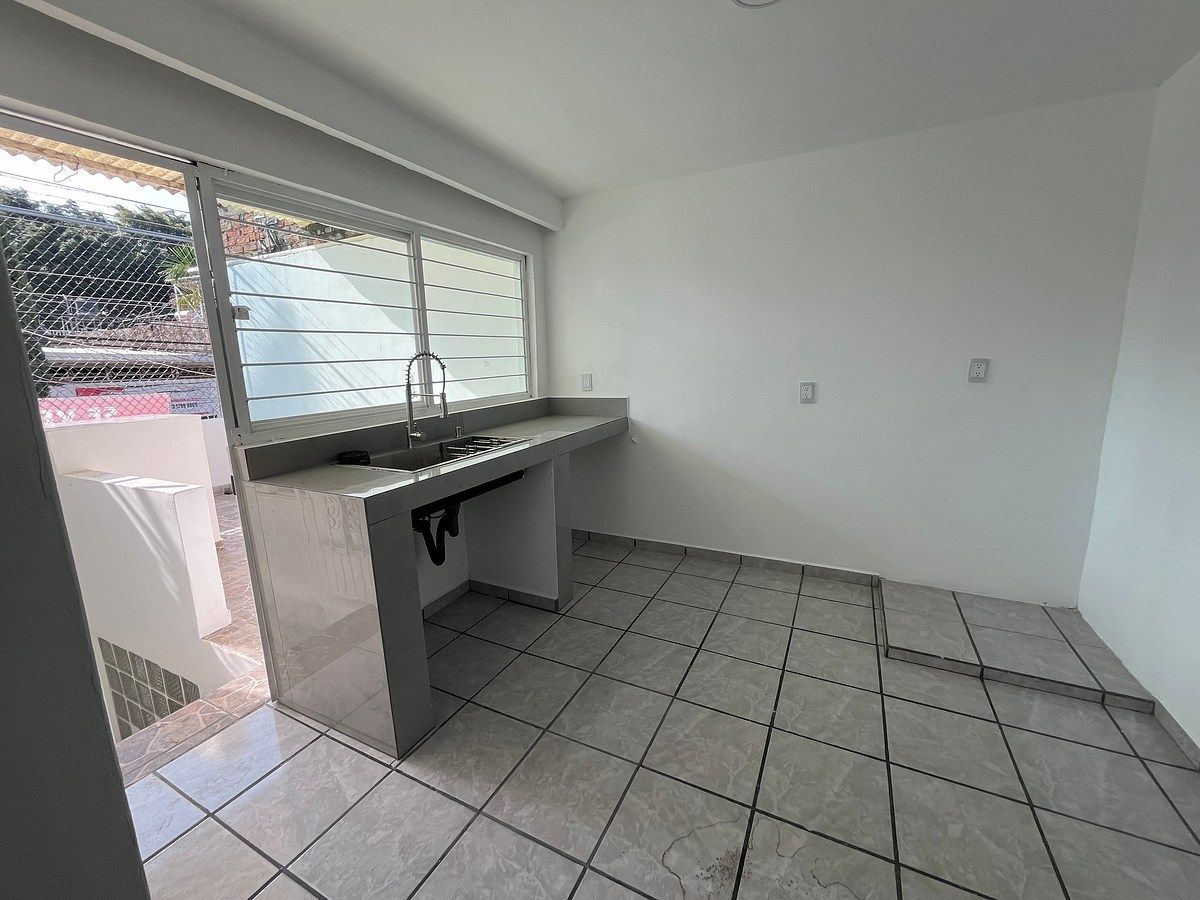 House in Cantarranas, Guadalajara, photo 5 of 12