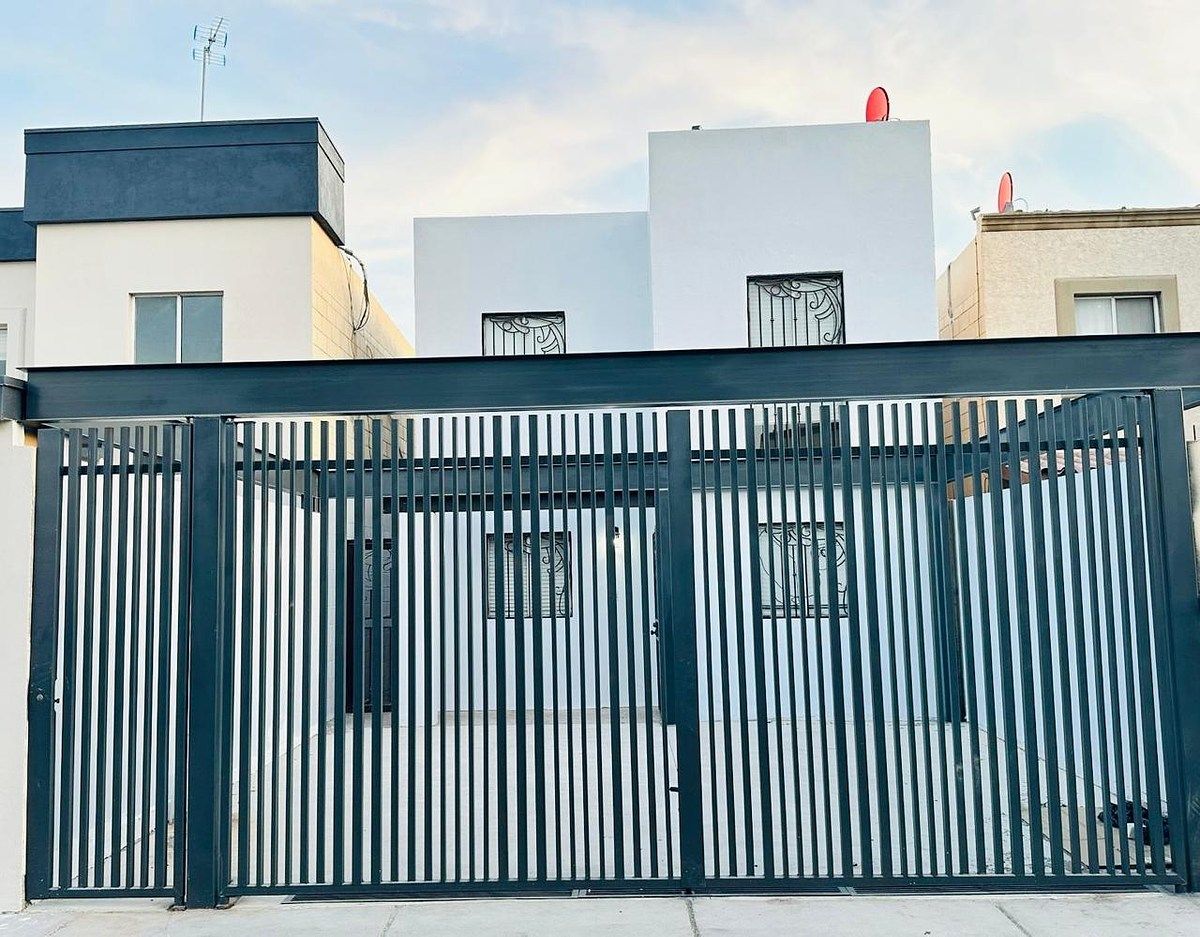 Casa en Renta en Mision de Santo Domingo, foto 1 de 10