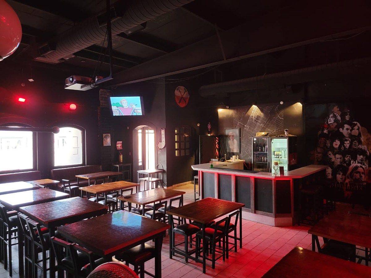 Shopping Mall Space in Jardines del Valle, Mexicali, photo 3 of 9