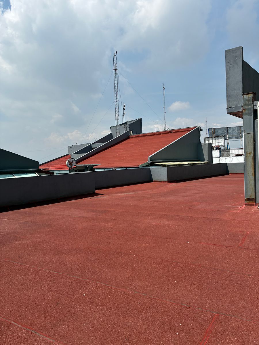 Building in Ciudad Satélite, Naucalpan de Juárez, photo 10 of 13