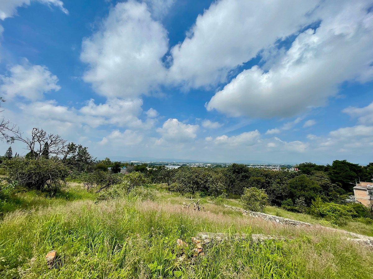 Terreno à Venda | 11.000 m² na Av. Dr. Ángel Leaño, foto 1 de 7