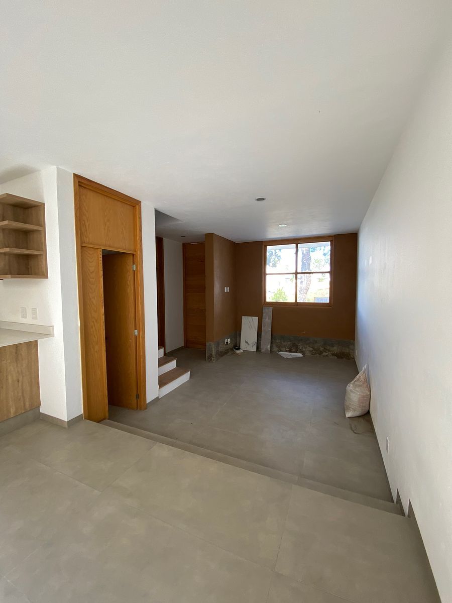 Casa em condomínio fechado em Madeiras, Zapopan, foto 4 de 15