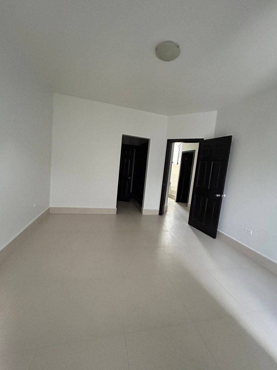 Casa en Puesta del Sol, Tijuana, foto 4 de 32