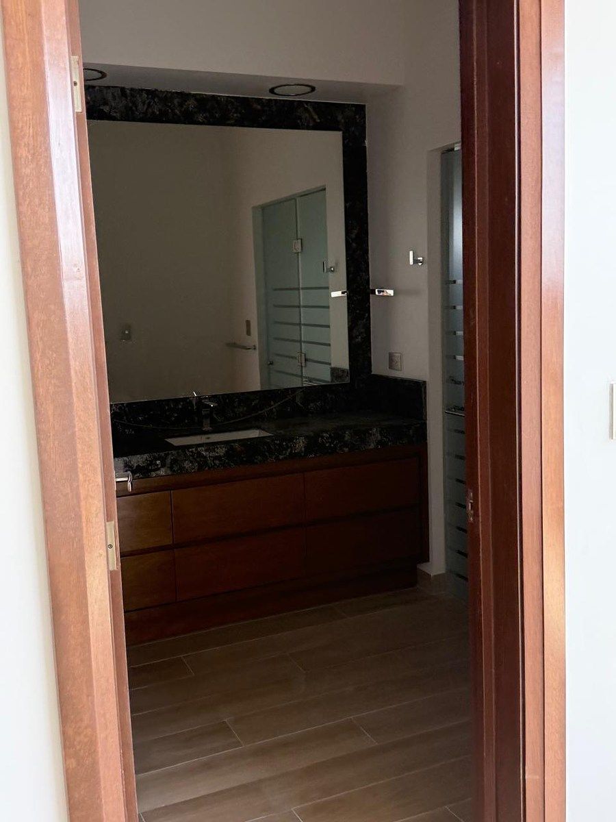 Casa en Contry la Silla, Guadalupe, foto 27 de 48