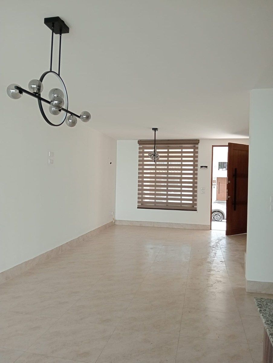 Casa em Sacromonte, León, foto 2 de 12