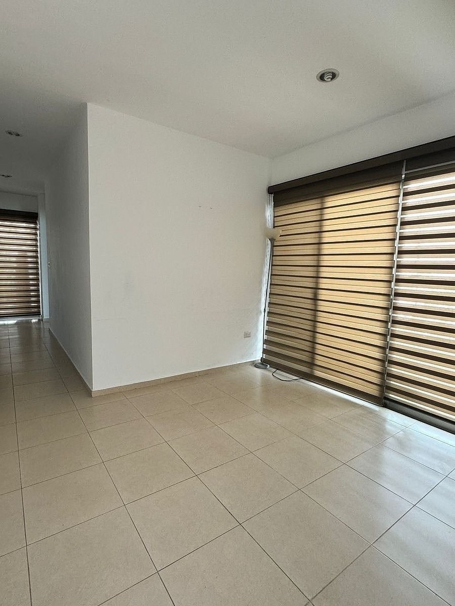 House in Gran Santa Fe, Mérida, photo 3 of 25