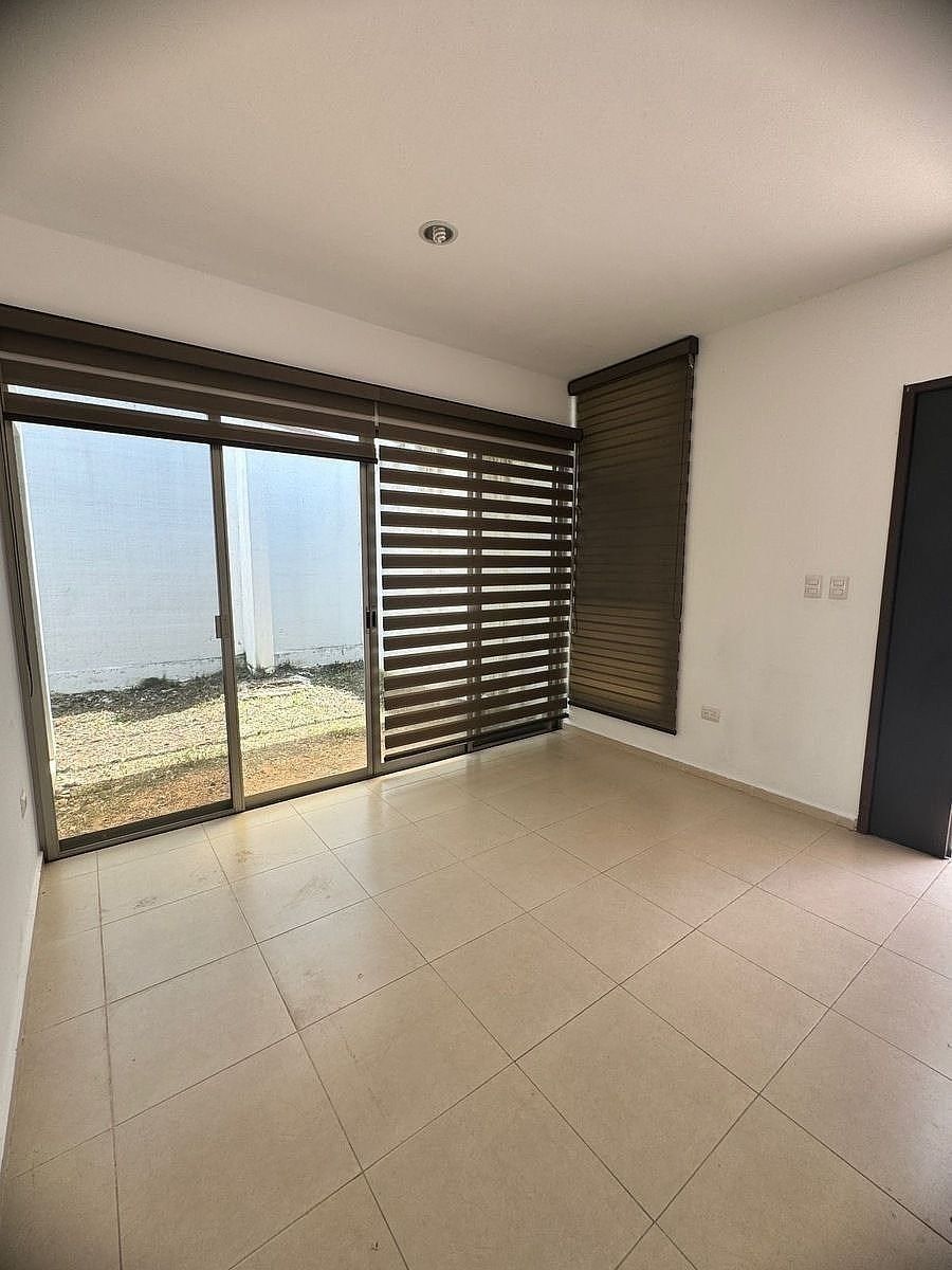 House in Gran Santa Fe, Mérida, photo 4 of 25