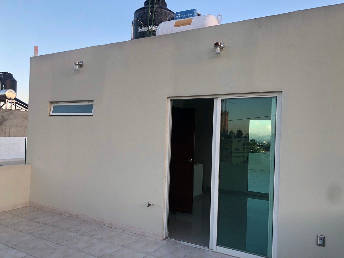 Casa em Real de Valdepeñas, Zapopan, foto 34 de 37
