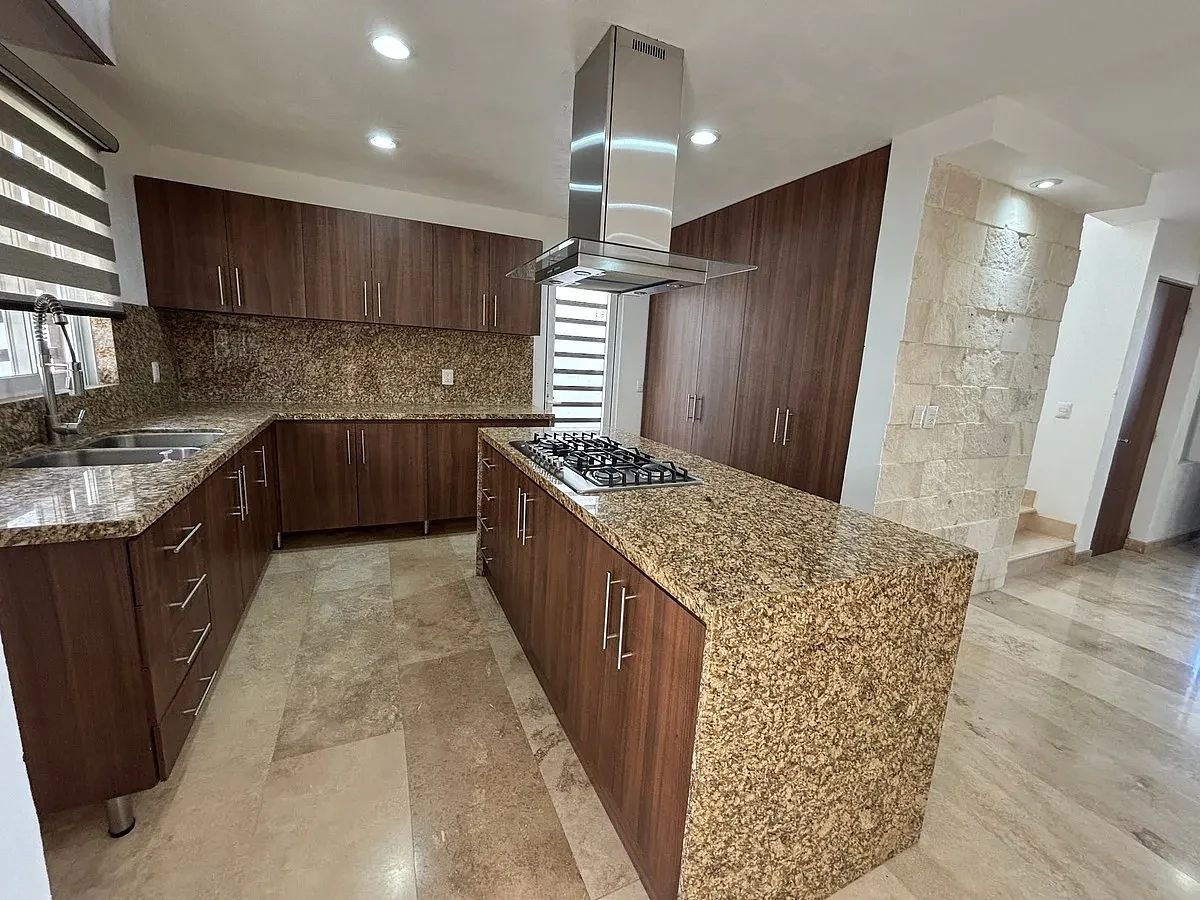 House in Gated Community in Ciudad Meseta, Querétaro, photo 2 of 22