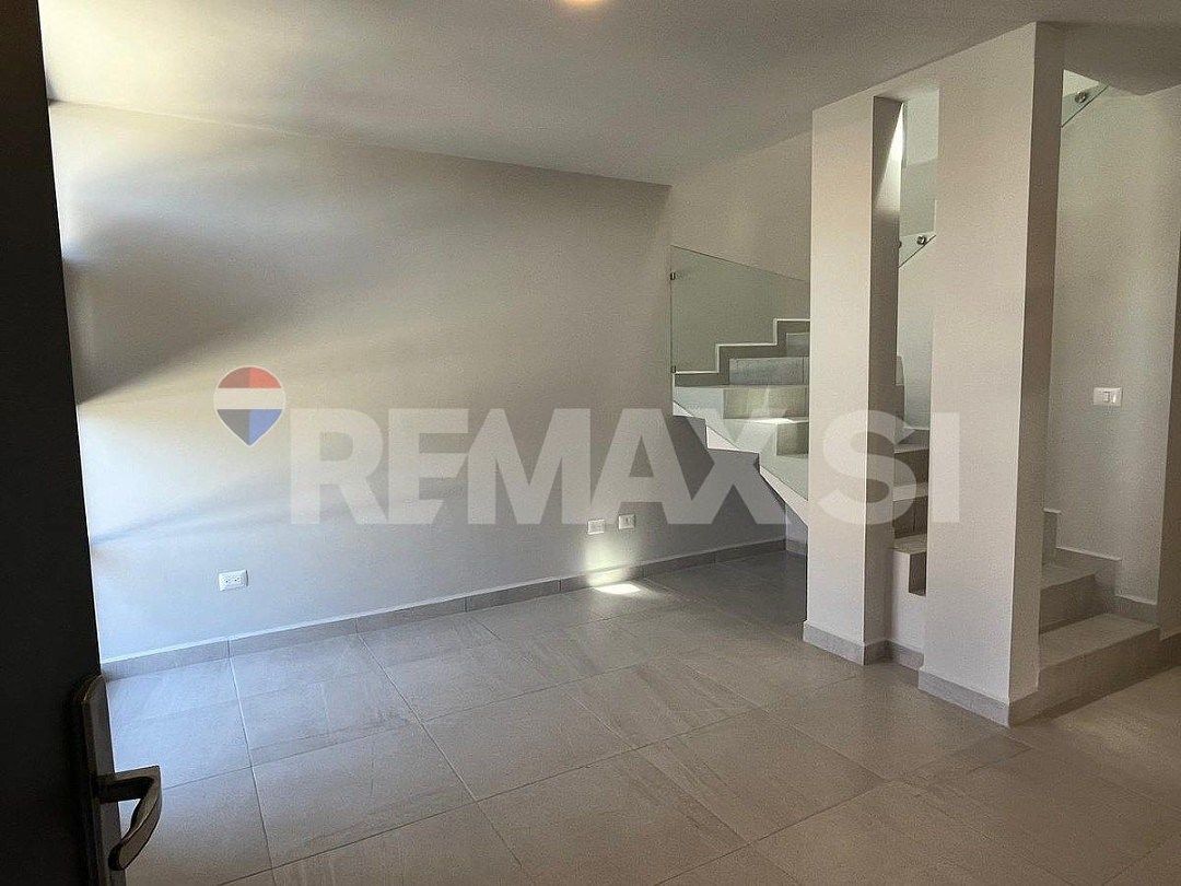 Casa em Zákia, El Marqués, foto 3 de 29