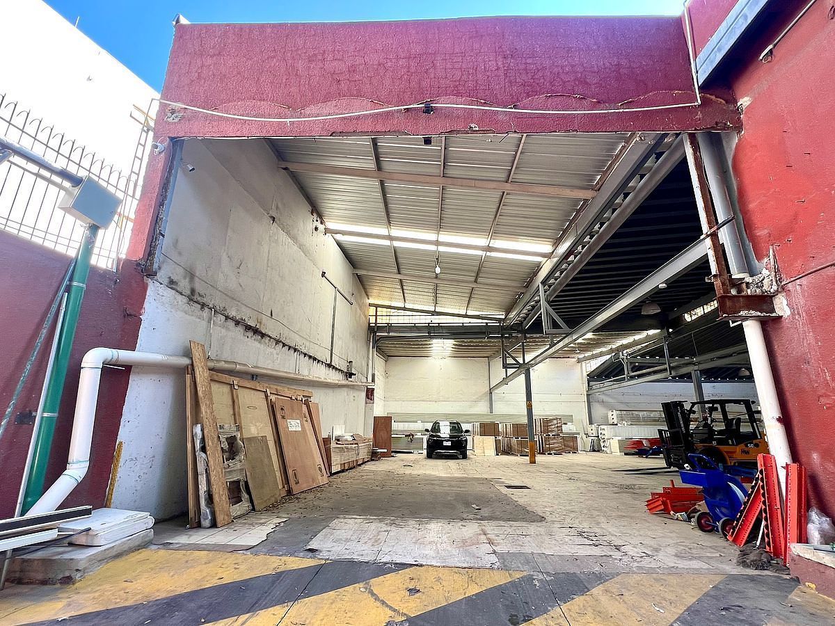 Bodega comercial en Jardines de Santa Isabel, Guadalajara, foto 30 de 34