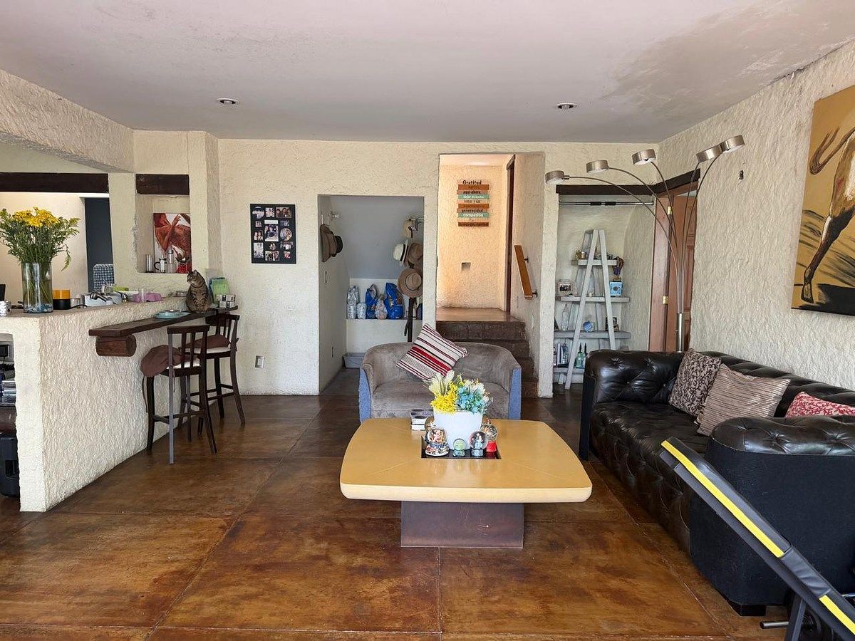 Casa em Vista del Valle II, III, IV y IX, Naucalpan de Juárez, foto 2 de 15