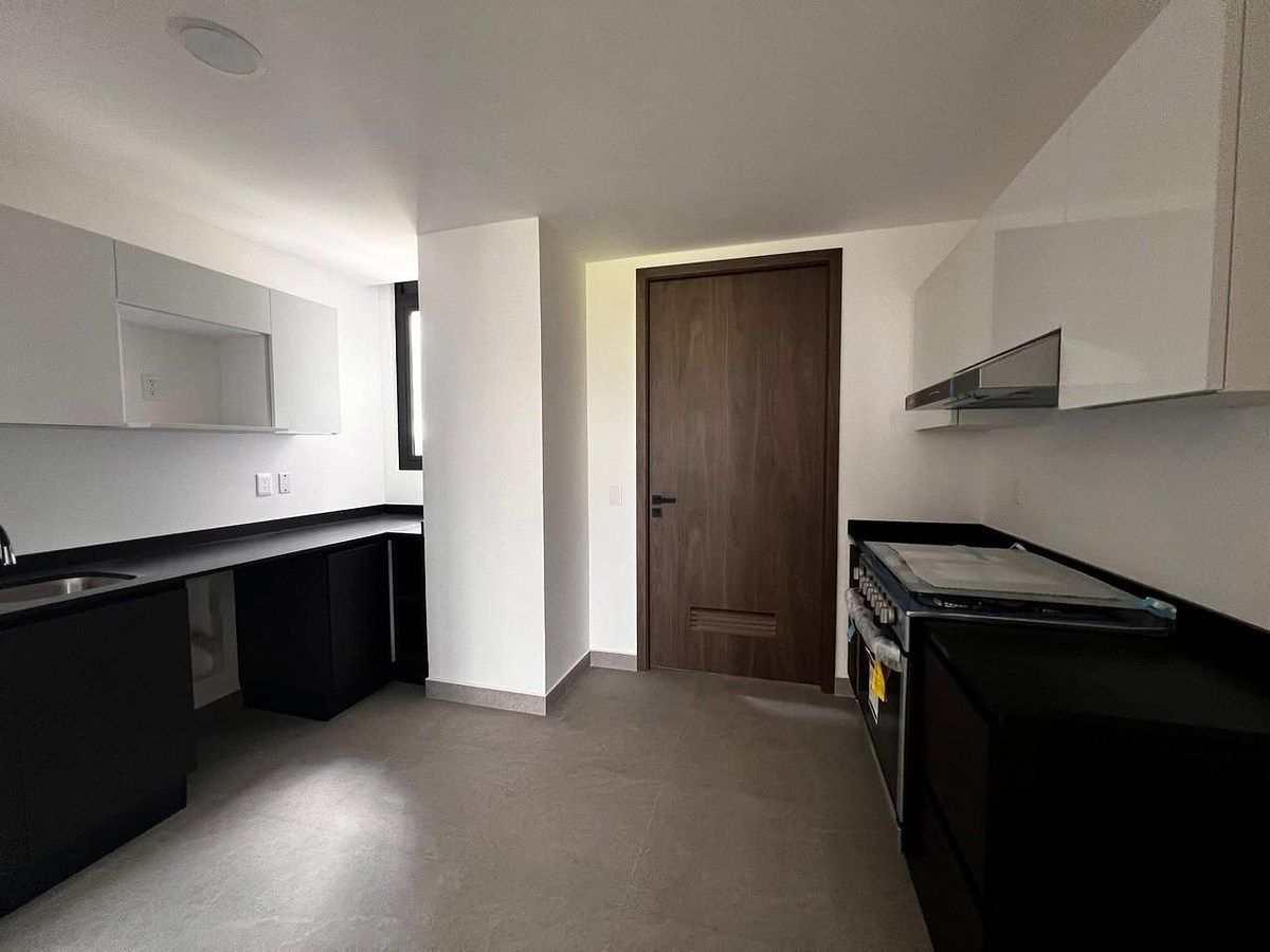 Apartment in Bosque Real, Huixquilucan, photo 4 of 22