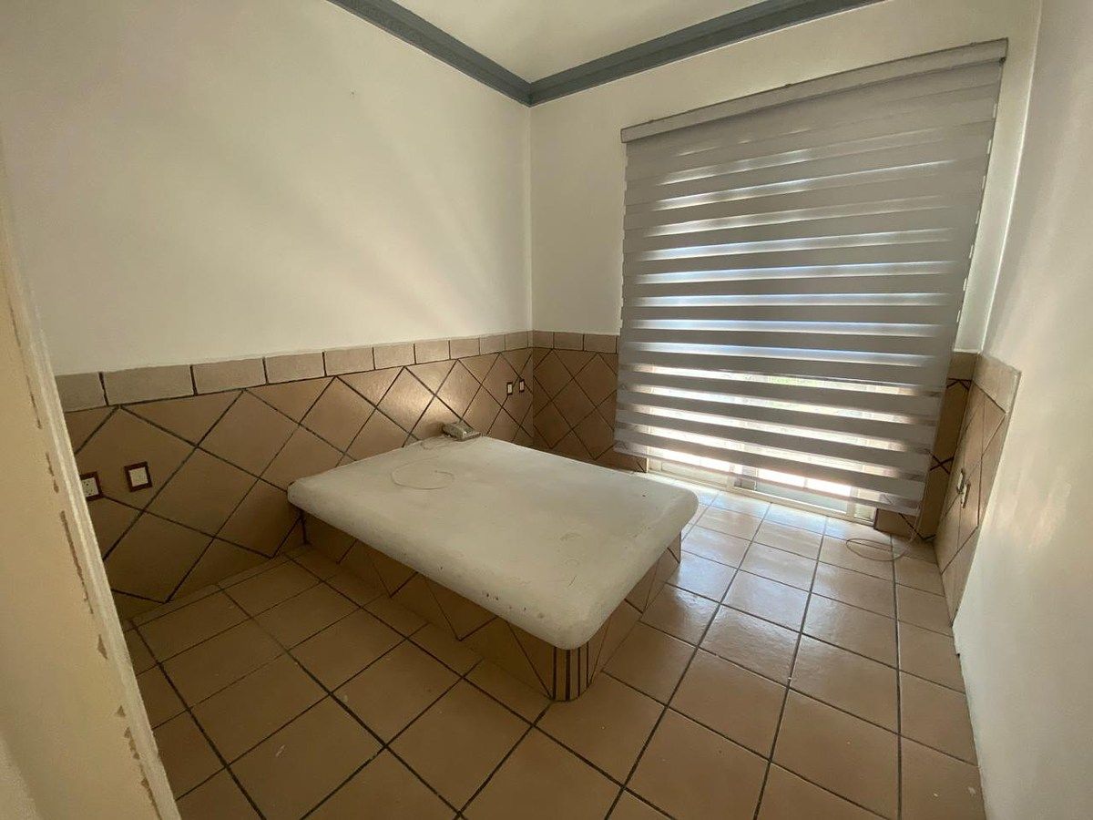 House in Gated Community in Lomas Del Bosque, Zapopan, photo 27 of 38