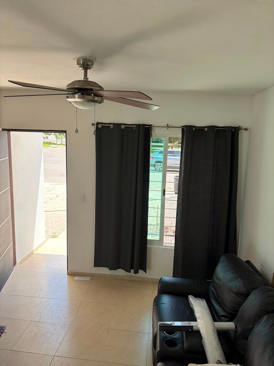 House in Gran Santa Fe, Mérida, photo 3 of 14