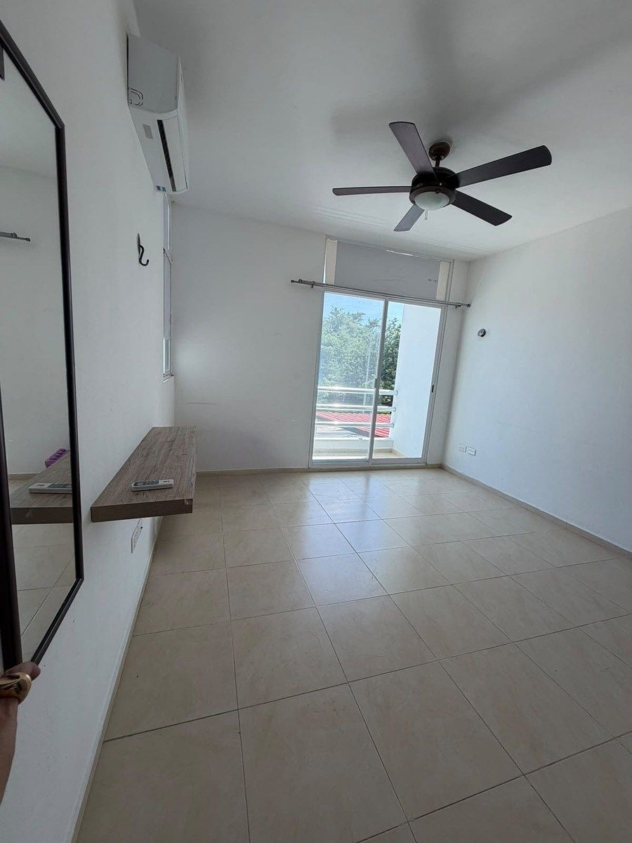 House in Gran Santa Fe, Mérida, photo 8 of 14