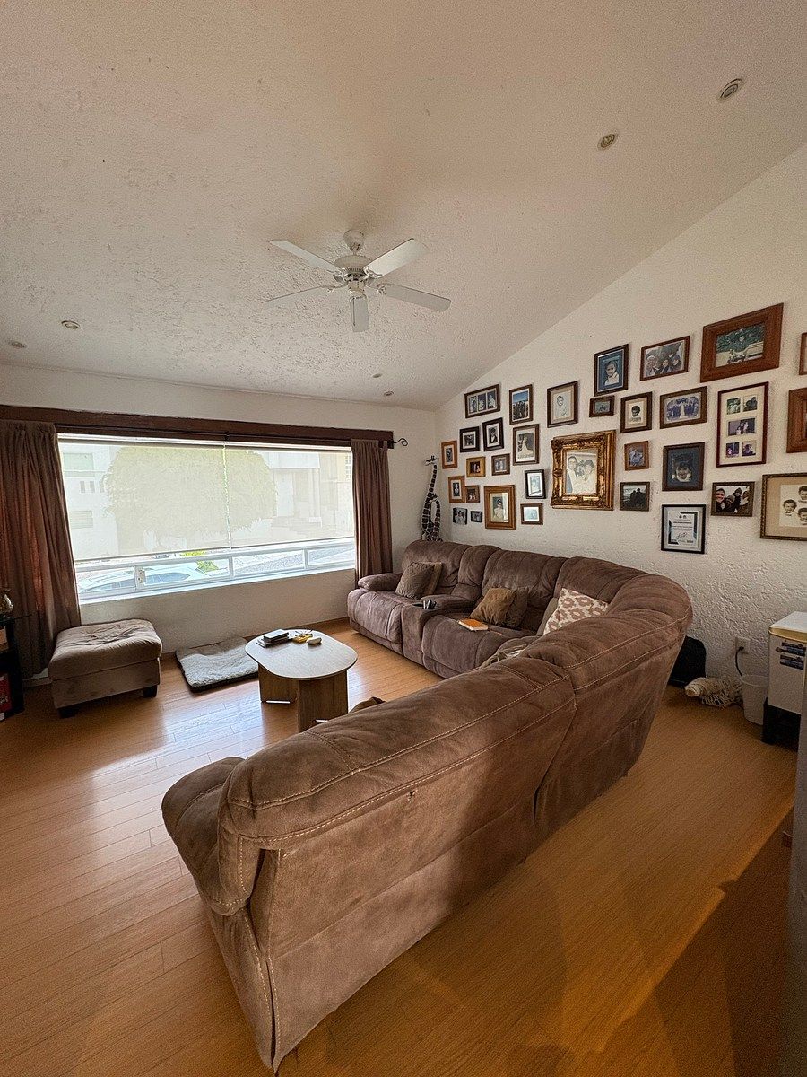 House in Gated Community in Colinas del Bosque III, Corregidora, photo 14 of 28