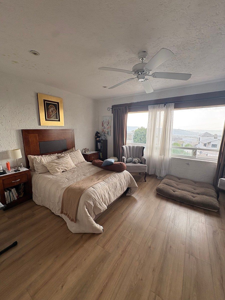 House in Gated Community in Colinas del Bosque III, Corregidora, photo 18 of 28