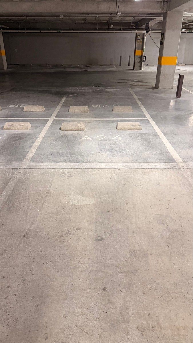 Estacionameinto, foto 8 de 14