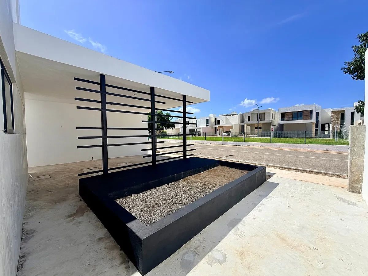 Casa en Venta en Privada Nadira, Conkal, Merida, Yucatán, foto 1 de 15