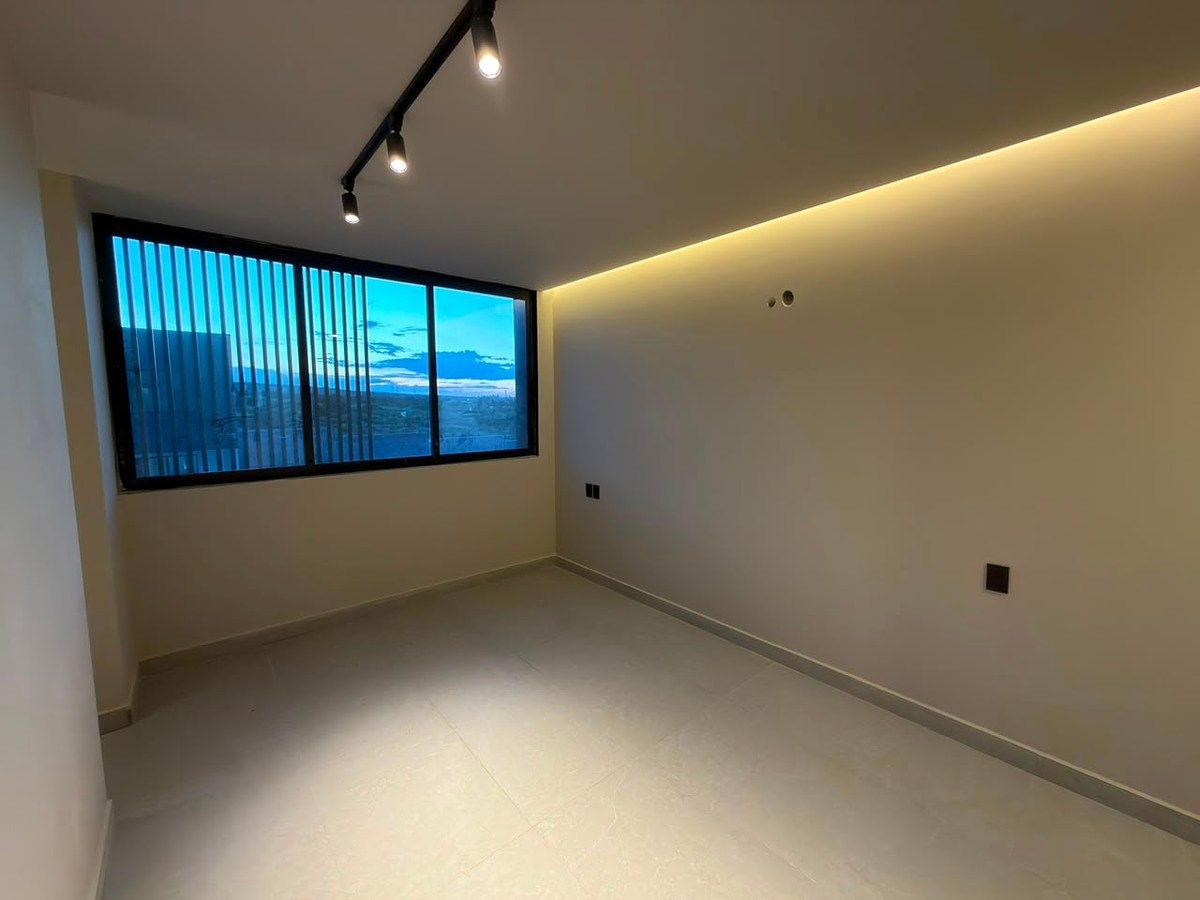 Casa em Capital Sur, El Marqués, foto 26 de 29