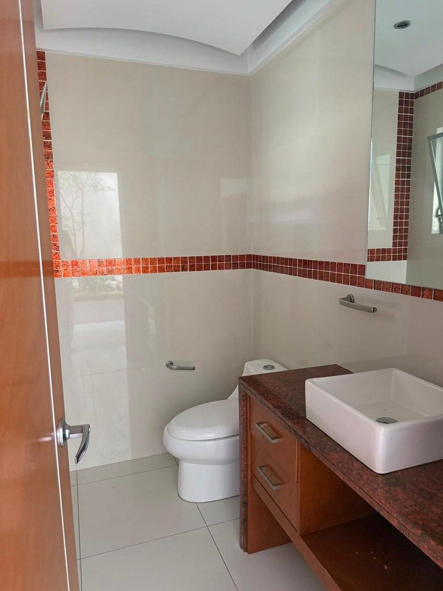 House in Valle Real, Zapopan, photo 2 of 16