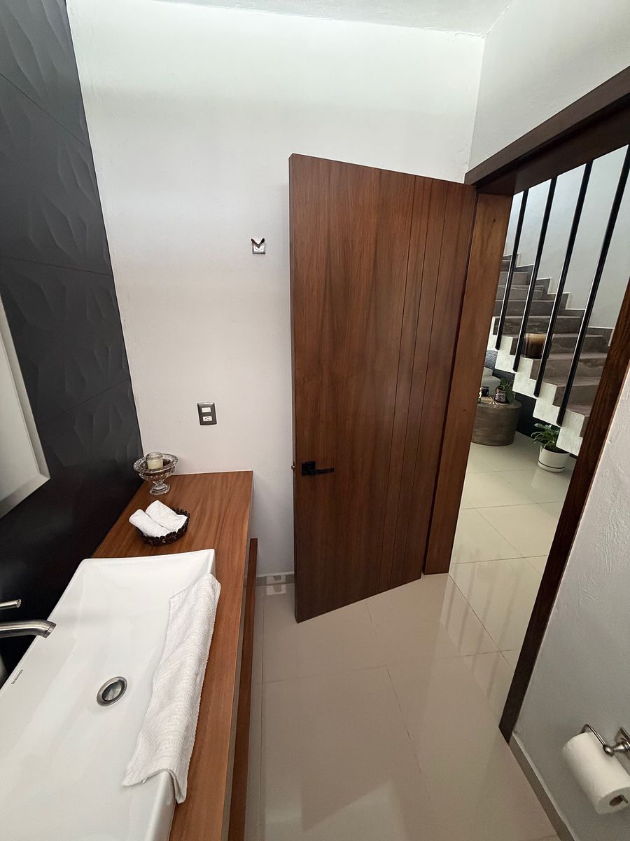 Casa em Arbolada Bosques de Santa Anita, Tlajomulco de Zúñiga, foto 2 de 40