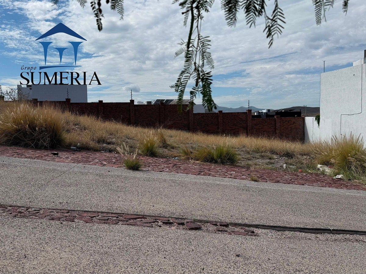 SE VENDE TERRENO EN ALTOZANO, foto 1 de 4