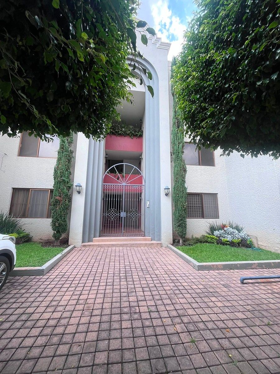 Department for Sale, photo 1 of 16