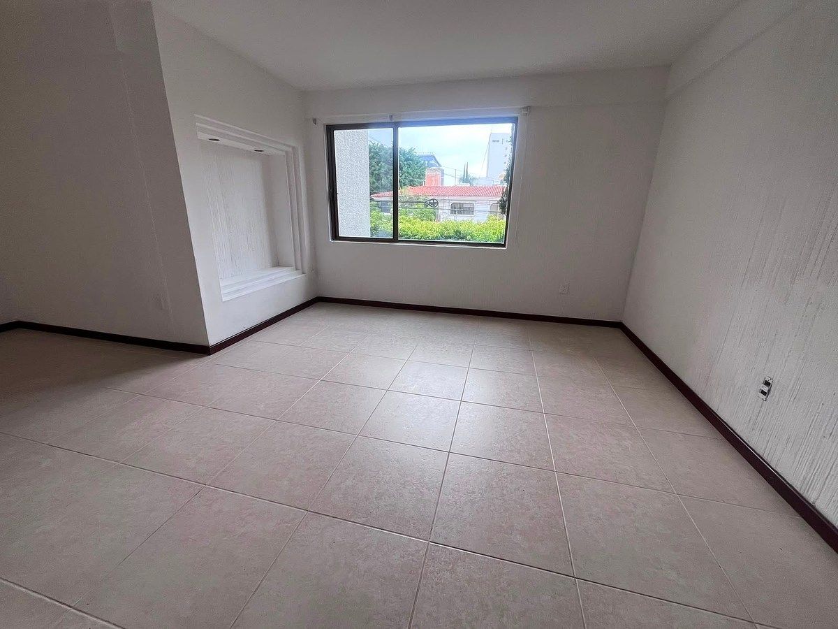 Apartment in Residencial Juan Manuel, Guadalajara, photo 3 of 16