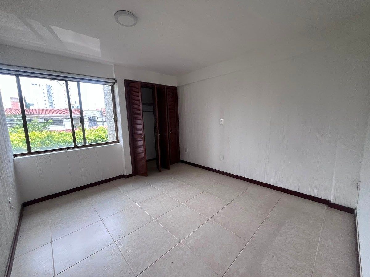 Apartment in Residencial Juan Manuel, Guadalajara, photo 9 of 16