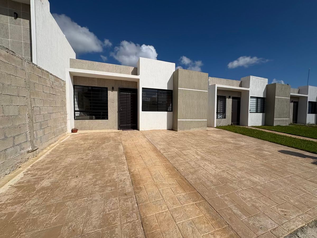 Casa em Los Héroes, Mérida, foto 2 de 26