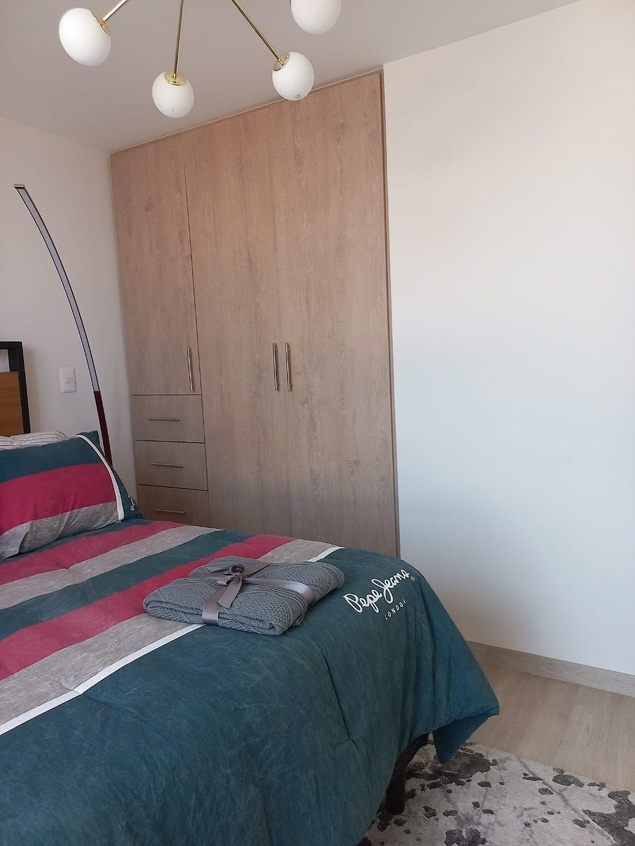 Casa em condomínio fechado em Zibatá, El Marqués, foto 14 de 21