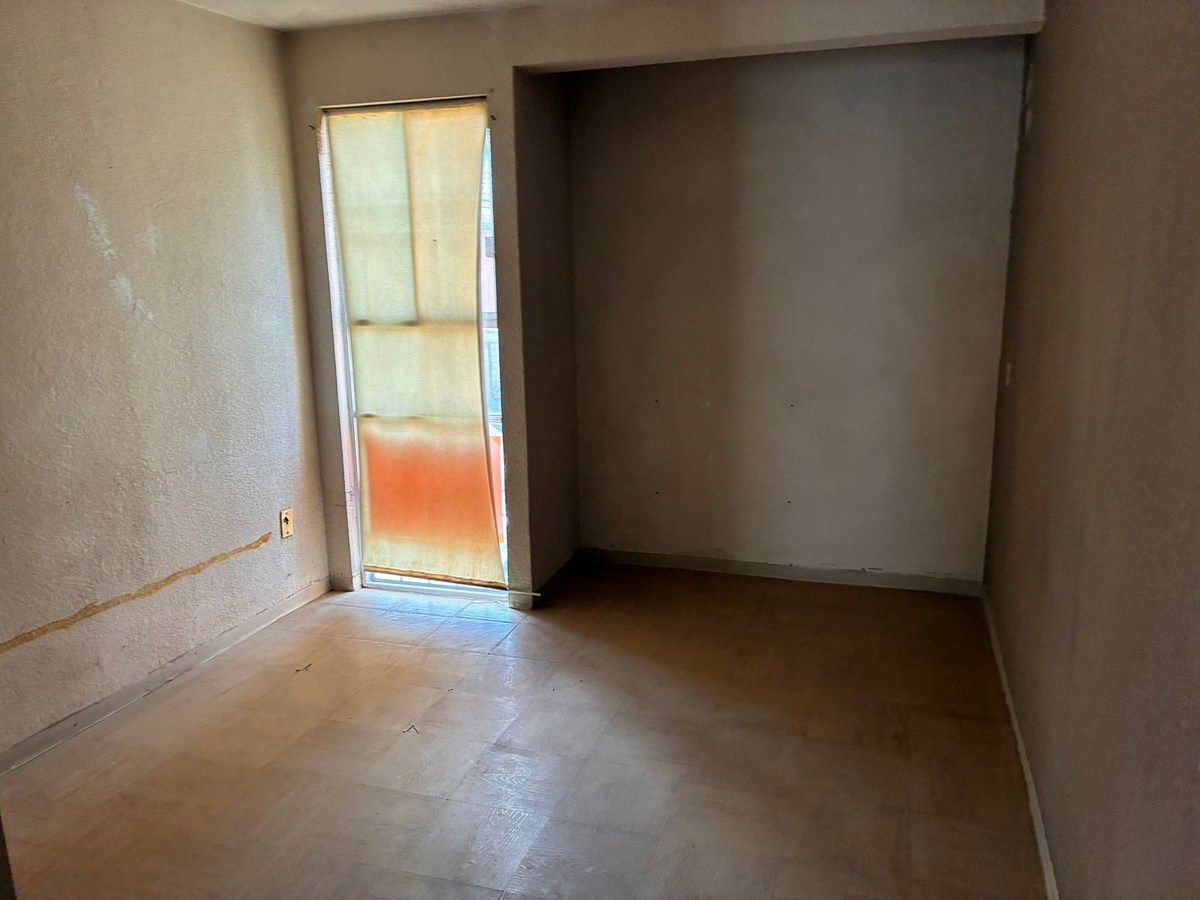 Habitación 2, foto 13 de 15