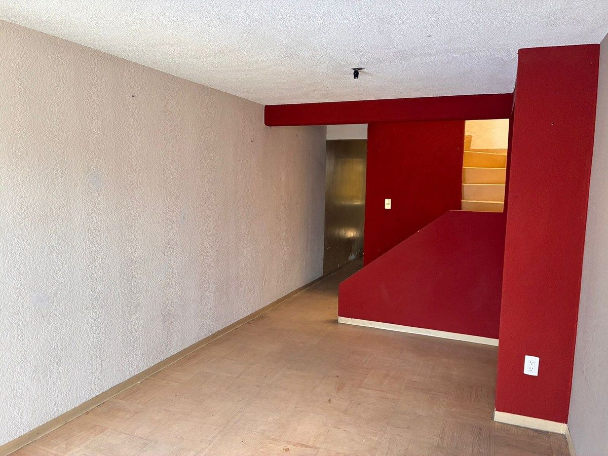 Primera perspectiva al entrar (sala/comedor), foto 1 de 15