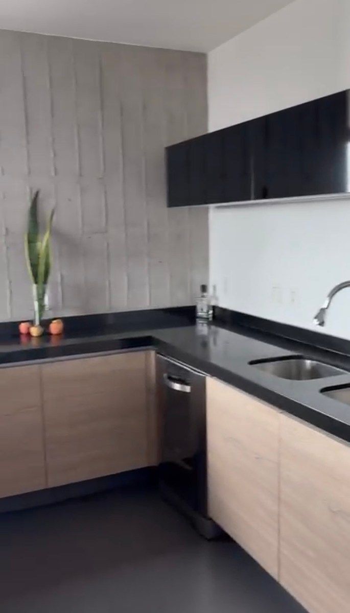 INCRÍVEL APARTAMENTO PARA ALUGAR EM LOMAS ALTAS, foto 1 de 15