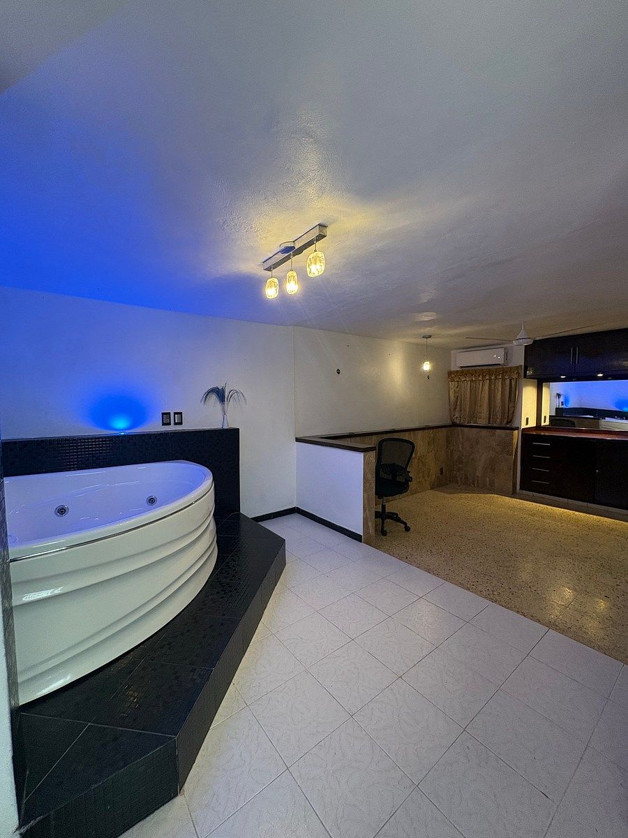 Casa en Bosques Del Poniente, Mérida, foto 2 de 15