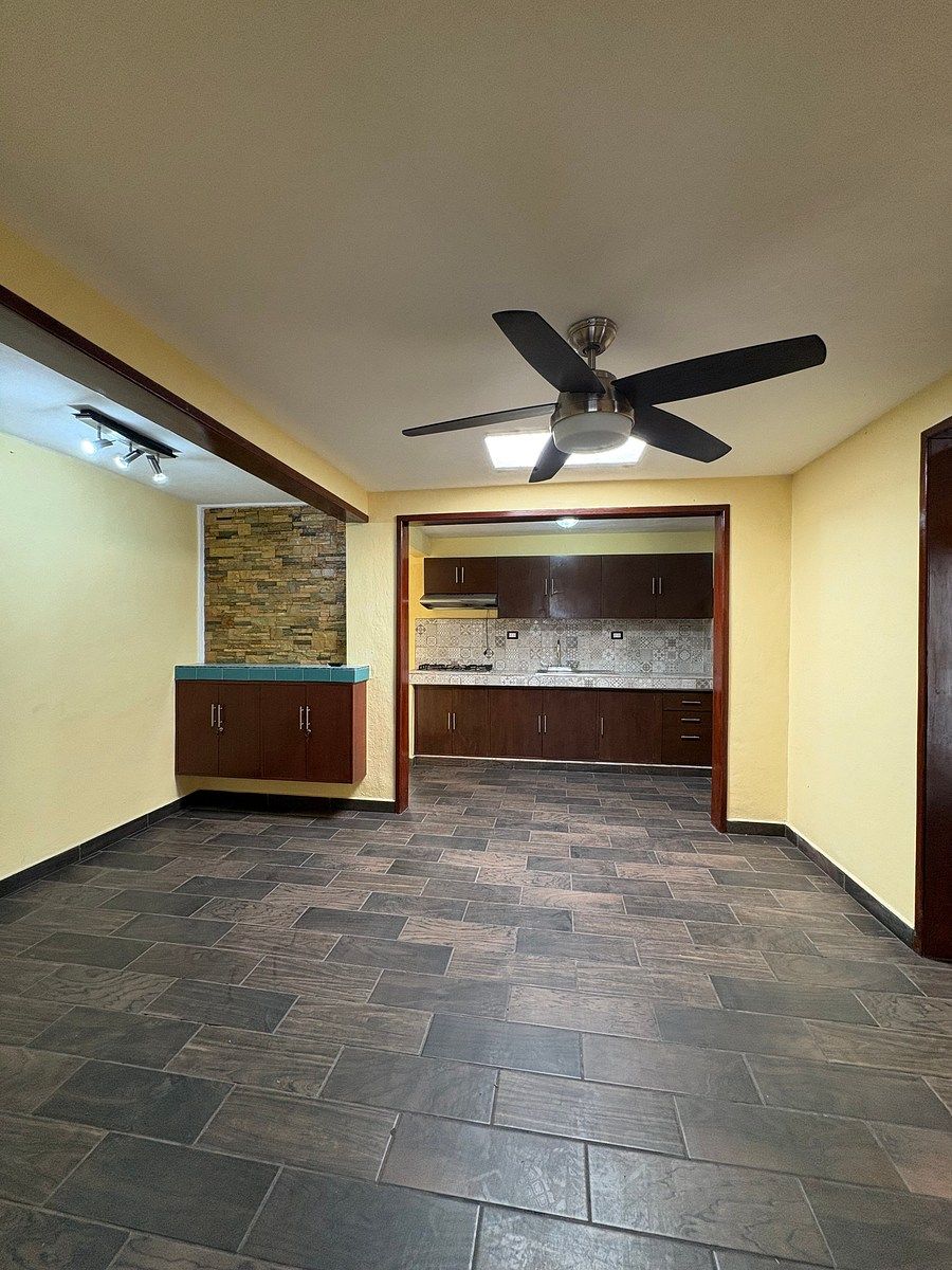 Casa en Bosques Del Poniente, Mérida, foto 3 de 15