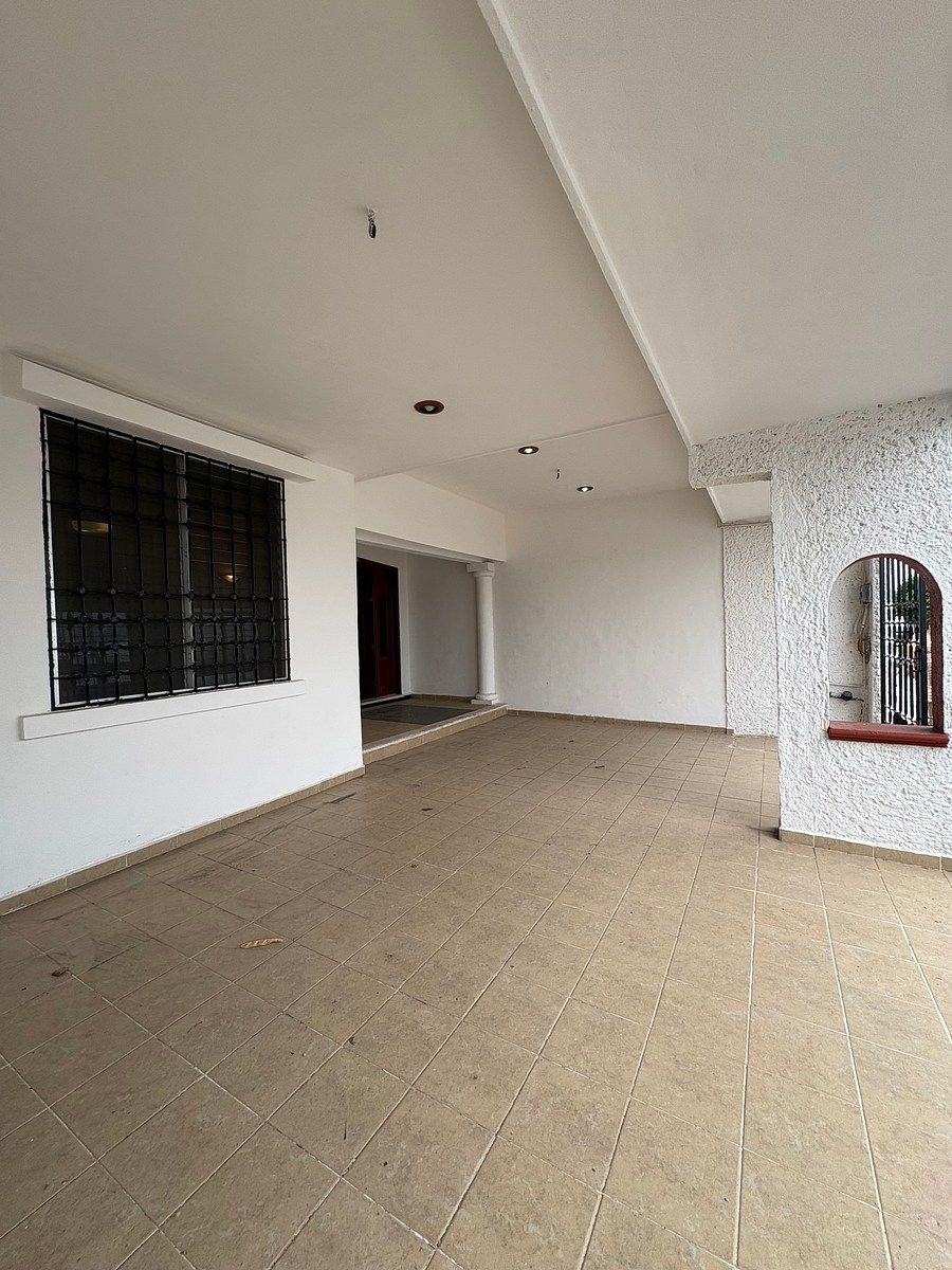 Casa en Bosques Del Poniente, Mérida, foto 4 de 15