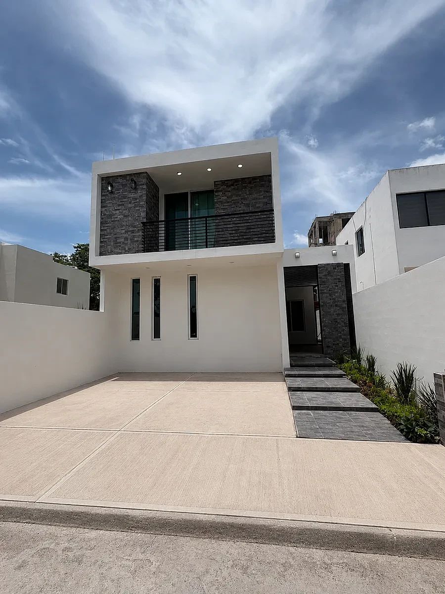 HOUSE FOR SALE – REAL MONTEJO, MÉRIDA, YUCATÁN, photo 1 of 18